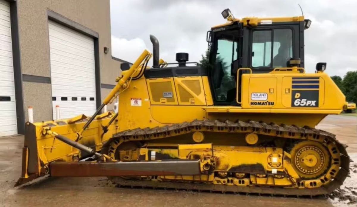 Komatsu 65PX
