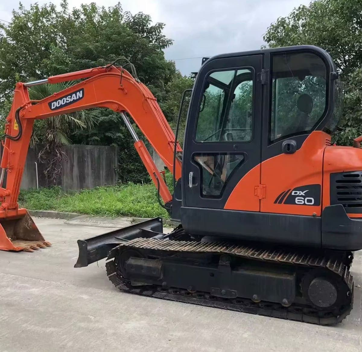 Doosan DX60