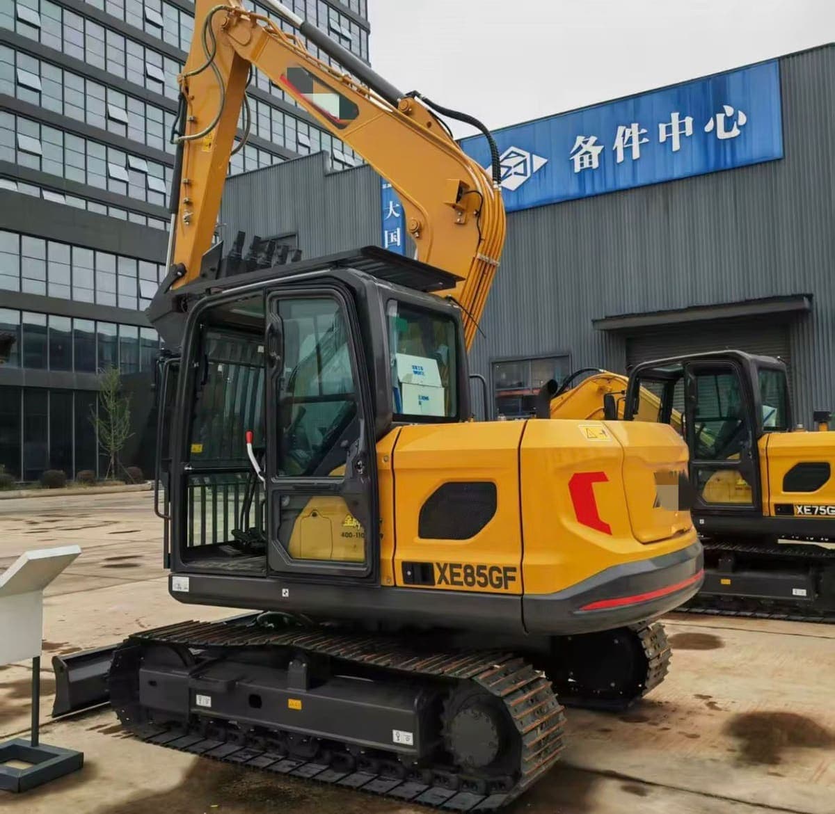 XCMG XE85GF