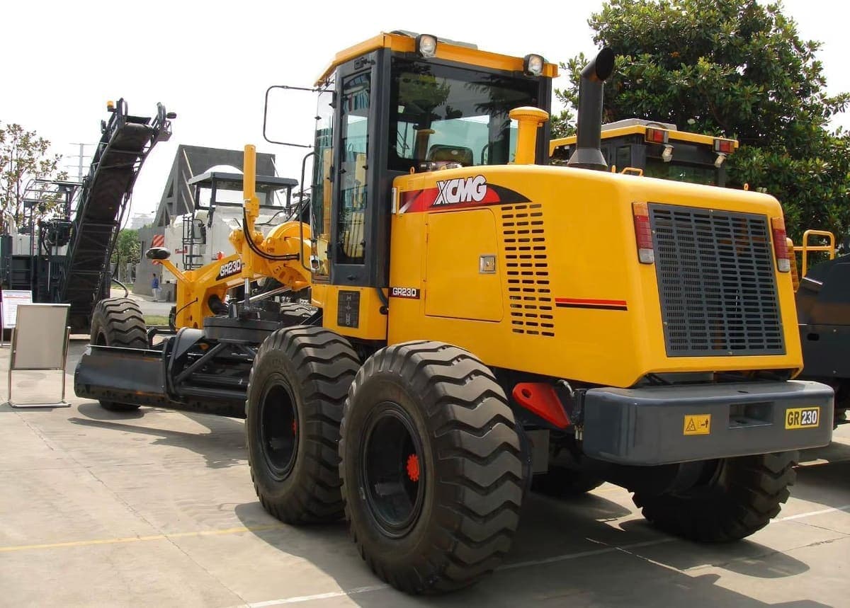 XCMG GR230