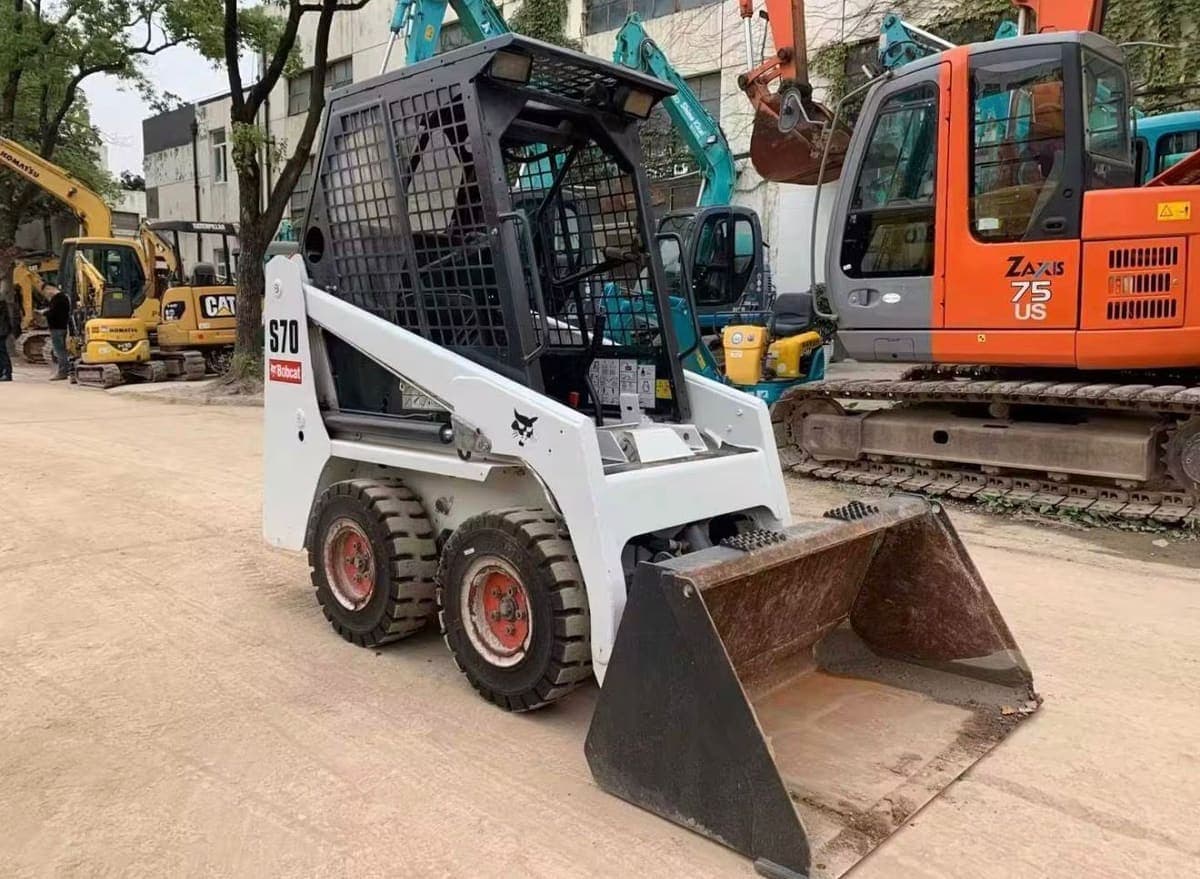 Bobcat S70
